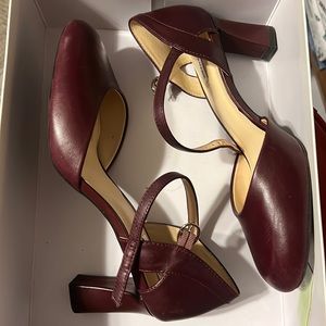 Alex Marie cherrywood color heeled shoes size 8